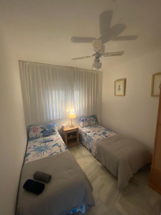 Nice 2 Bedroom Flat * Benalmádena